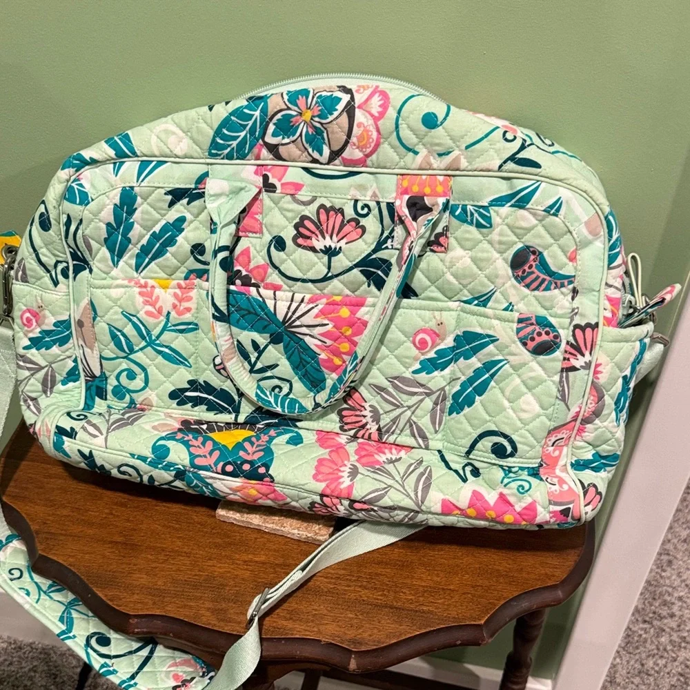 Vera Bradley Quilted Bag - Mint Green and Pink Floral FAST SHIP - Picture 4 of 4